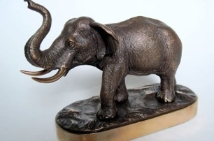 Gajah sebagai simbol kekayaan dan kemakmuran